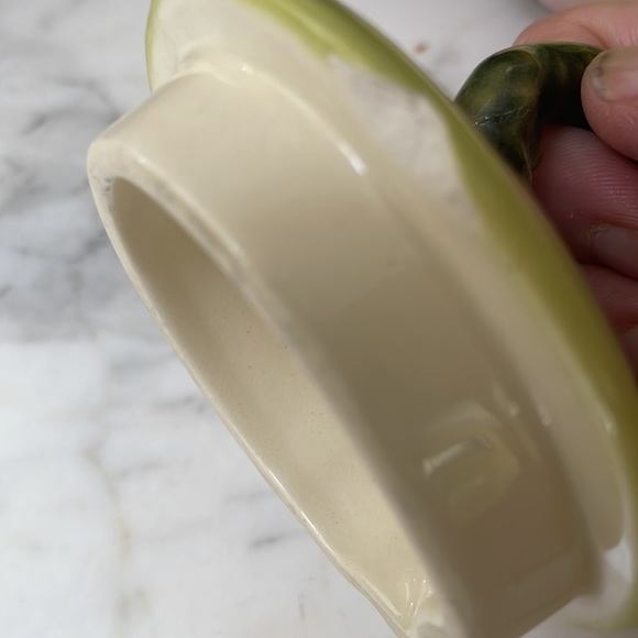 Vintage Hull art pottery teapot , cream and sugar bowl . - Picture 10 of 15